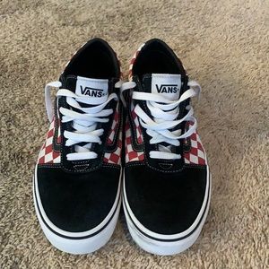 Men’s Vans size 8